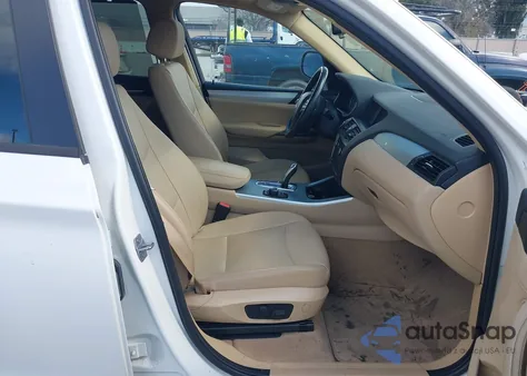 2013 BMW X3 xDrive28I z USA, uszkodzony, nr VIN 5UXWX9C51D0D03989